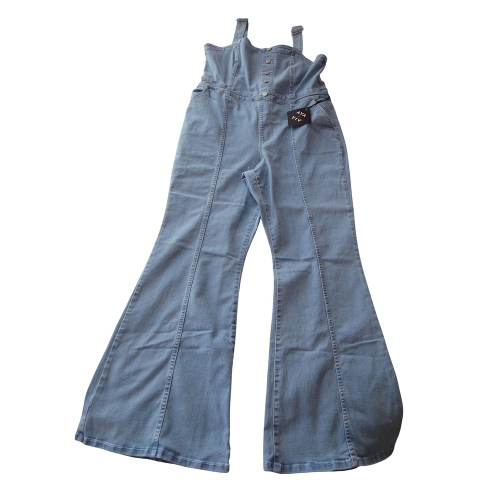 Ava & Viv Light Wash Denim Flare Leg Jumpsuit Button Front Size 17 NEW w/ Tags